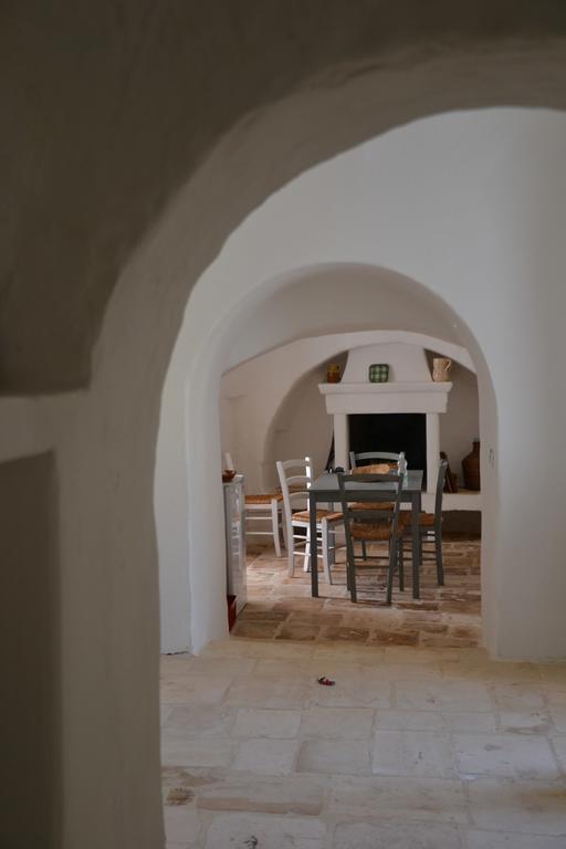 Hostal Trullo Piccola Contrada Locorotondo Exterior foto